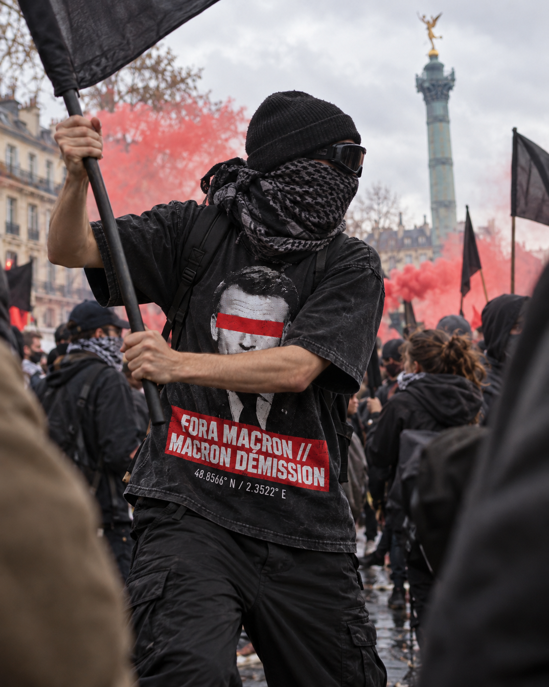 T-shirt graphique MACRON DÉMISSION en mouvement